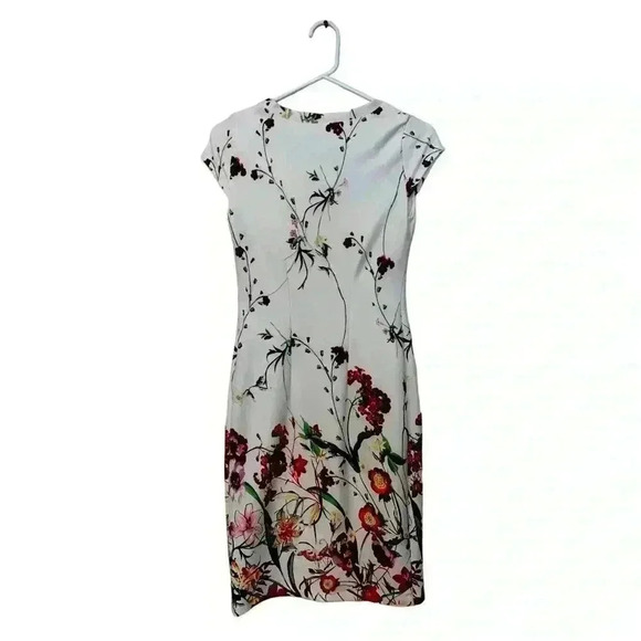 stork & babe pull  on floral midi dress with cap sleeves - Picture 4 of 7